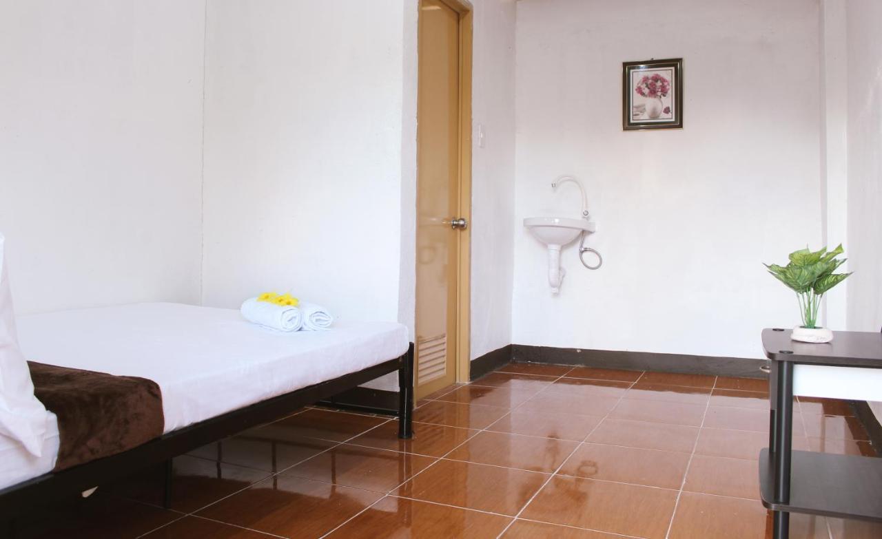 קורון Angel Gabriel Homestay מראה חיצוני תמונה